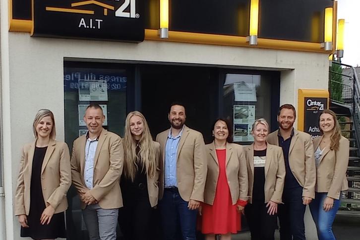 l'équipe de l'agence A.I.T