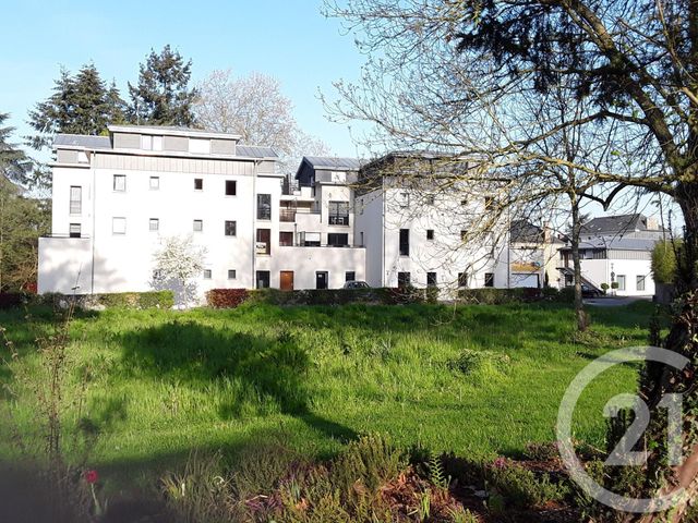 Afficher la photo en grand Appartement T2 à vendre - 2 pièces - 53.56 m2 - ARGENTRE DU PLESSIS - 35 - BRETAGNE - Century 21 A.I.T