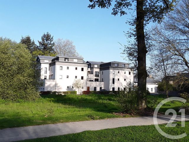 Afficher la photo en grand Appartement T2 à vendre - 2 pièces - 53.56 m2 - ARGENTRE DU PLESSIS - 35 - BRETAGNE - Century 21 A.I.T