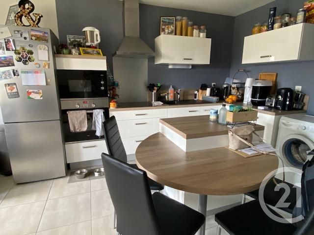 appartement à vendre - 2 pièces - 46.1 m2 - VITRE - 35 - BRETAGNE - Century 21 A.I.T appartement à vendre - 2 pièces - 46.1 m2 - VITRE - 35 - BRETAGNE - Century 21 A.I.T