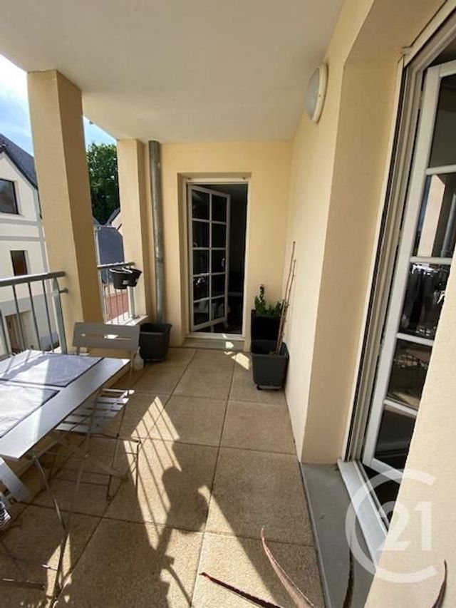 appartement à vendre - 2 pièces - 46.1 m2 - VITRE - 35 - BRETAGNE - Century 21 A.I.T appartement à vendre - 2 pièces - 46.1 m2 - VITRE - 35 - BRETAGNE - Century 21 A.I.T