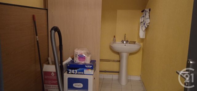 Appartement Local à louer - 3 pièces - 63.0 m2 - ARGENTRE DU PLESSIS - 35 - BRETAGNE - Century 21 A.I.T