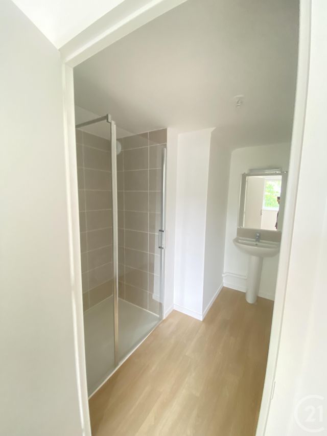 Appartement T4 à vendre - 4 pièces - 90.08 m2 - LA BOUEXIERE - 35 - BRETAGNE - Century 21 A.I.T