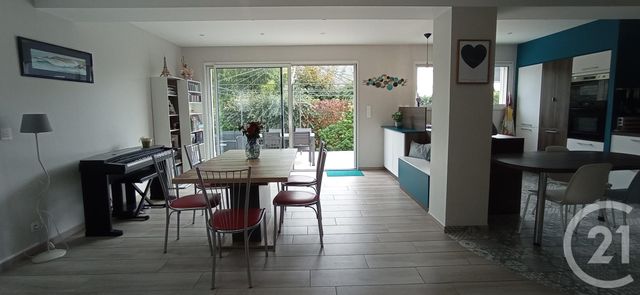 maison à vendre - 6 pièces - 136.2 m2 - ARGENTRE DU PLESSIS - 35 - BRETAGNE - Century 21 A.I.T