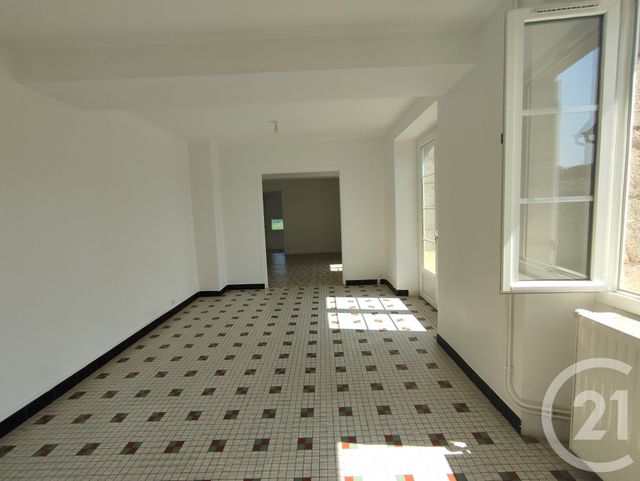 Afficher la photo en grand maison à vendre - 5 pièces - 95.0 m2 - ST CYR LE GRAVELAIS - 53 - PAYS-DE-LOIRE - Century 21 A.I.T