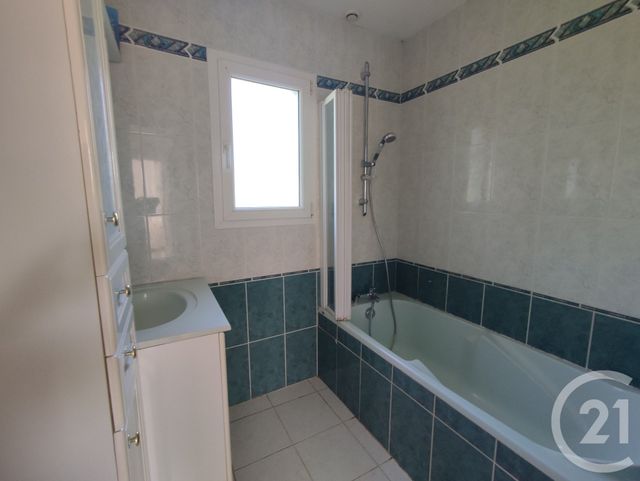 Afficher la photo en grand maison à vendre - 5 pièces - 95.0 m2 - ST CYR LE GRAVELAIS - 53 - PAYS-DE-LOIRE - Century 21 A.I.T