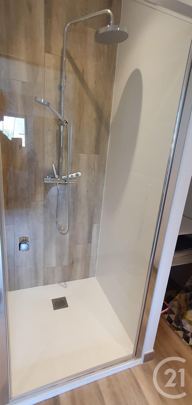 Appartement Studio à louer - 1 pièce - 17.0 m2 - ST JEAN SUR VILAINE - 35 - BRETAGNE - Century 21 A.I.T