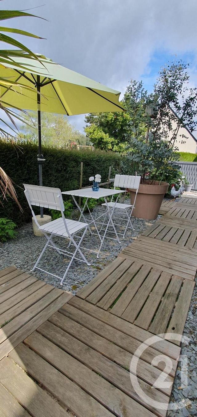 Appartement Studio à louer - 1 pièce - 17.0 m2 - ST JEAN SUR VILAINE - 35 - BRETAGNE - Century 21 A.I.T