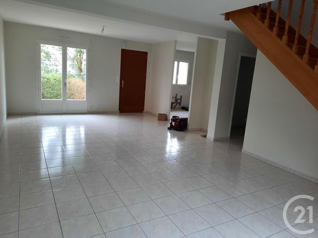 Afficher la photo en grand maison à louer - 5 pièces - 99.97 m2 - ARGENTRE DU PLESSIS - 35 - BRETAGNE - Century 21 A.I.T