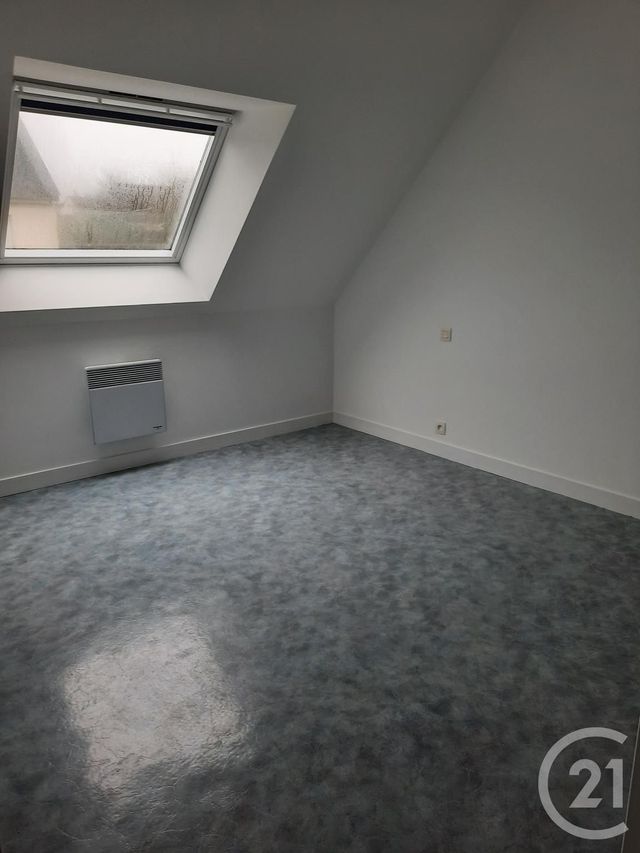 Afficher la photo en grand maison à louer - 5 pièces - 99.97 m2 - ARGENTRE DU PLESSIS - 35 - BRETAGNE - Century 21 A.I.T