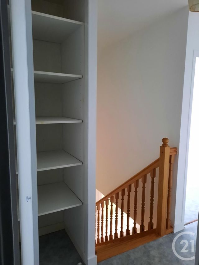 Afficher la photo en grand maison à louer - 5 pièces - 99.97 m2 - ARGENTRE DU PLESSIS - 35 - BRETAGNE - Century 21 A.I.T