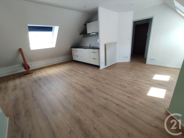 Appartement T2 à louer - 2 pièces - 33.29 m2 - VITRE - 35 - BRETAGNE - Century 21 A.I.T