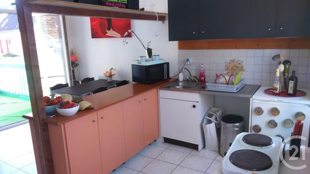 Appartement T2 à louer - 2 pièces - 46.6 m2 - ETRELLES - 35 - BRETAGNE - Century 21 A.I.T
