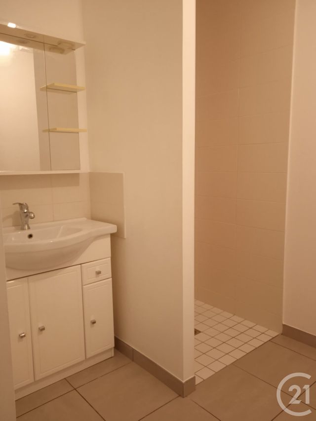 maison à louer - 3 pièces - 73.86 m2 - DOMALAIN - 35 - BRETAGNE - Century 21 A.I.T