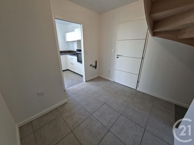 maison à louer - 4 pièces - 84.6 m2 - VITRE - 35 - BRETAGNE - Century 21 A.I.T