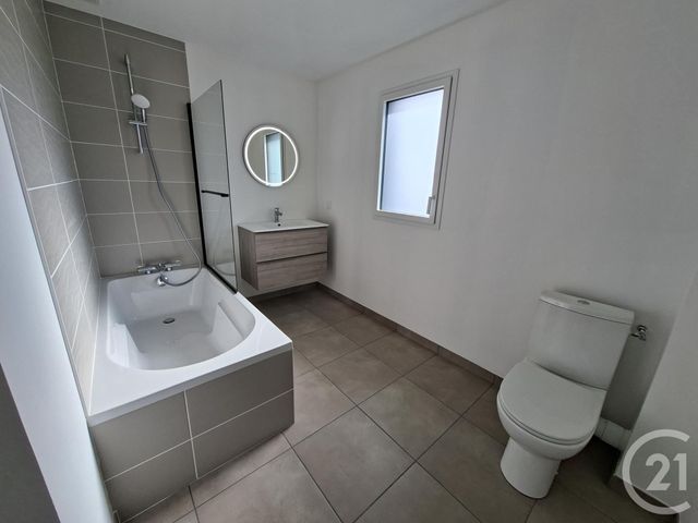 maison à louer - 4 pièces - 84.6 m2 - VITRE - 35 - BRETAGNE - Century 21 A.I.T