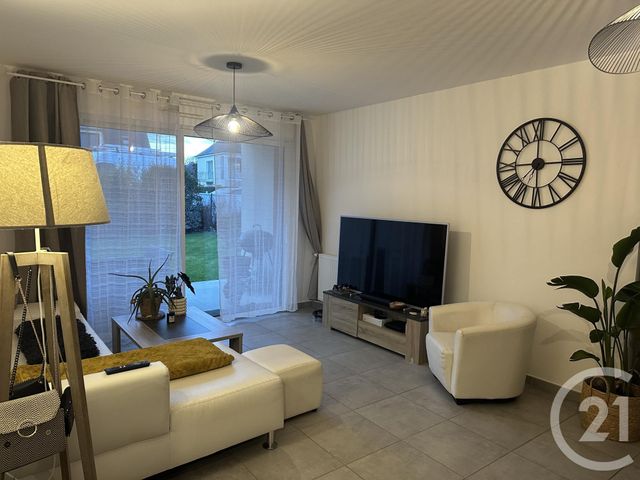 Appartement T3 à louer - 3 pièces - 61.7 m2 - NOYAL SUR VILAINE - 35 - BRETAGNE - Century 21 A.I.T
