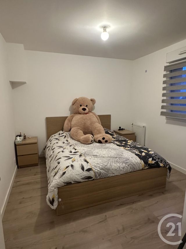 Appartement T3 à louer - 3 pièces - 61.7 m2 - NOYAL SUR VILAINE - 35 - BRETAGNE - Century 21 A.I.T