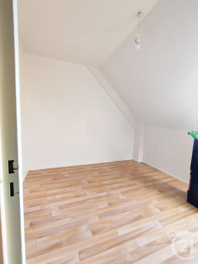 maison à vendre - 5 pièces - 96.0 m2 - ARGENTRE DU PLESSIS - 35 - BRETAGNE - Century 21 A.I.T