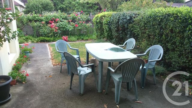 maison à louer - 3 pièces - 90.0 m2 - ARGENTRE DU PLESSIS - 35 - BRETAGNE - Century 21 A.I.T