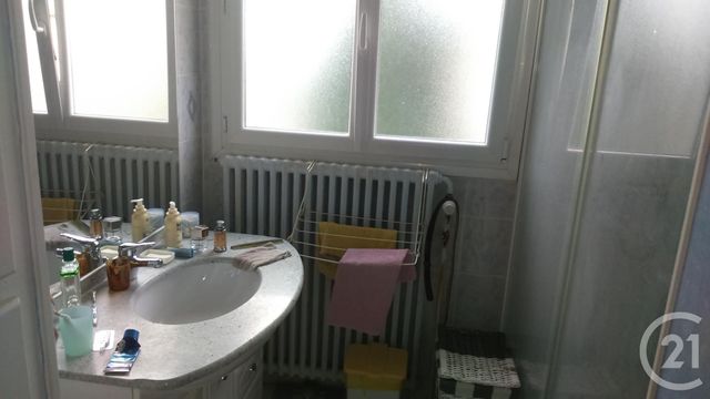 maison à louer - 3 pièces - 90.0 m2 - ARGENTRE DU PLESSIS - 35 - BRETAGNE - Century 21 A.I.T