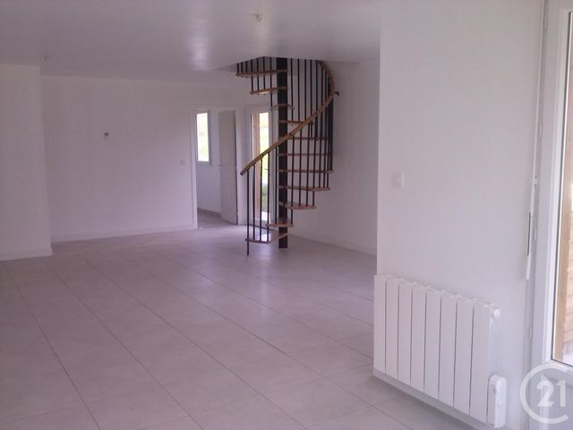 maison à louer - 4 pièces - 90.0 m2 - CUILLE - 53 - PAYS-DE-LOIRE - Century 21 A.I.T