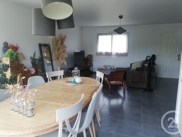 maison à louer - 5 pièces - 122.53 m2 - ARGENTRE DU PLESSIS - 35 - BRETAGNE - Century 21 A.I.T