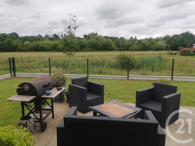 maison à louer - 5 pièces - 122.53 m2 - ARGENTRE DU PLESSIS - 35 - BRETAGNE - Century 21 A.I.T