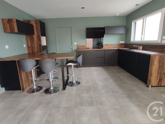 maison à louer - 4 pièces - 102.02 m2 - ETRELLES - 35 - BRETAGNE - Century 21 A.I.T