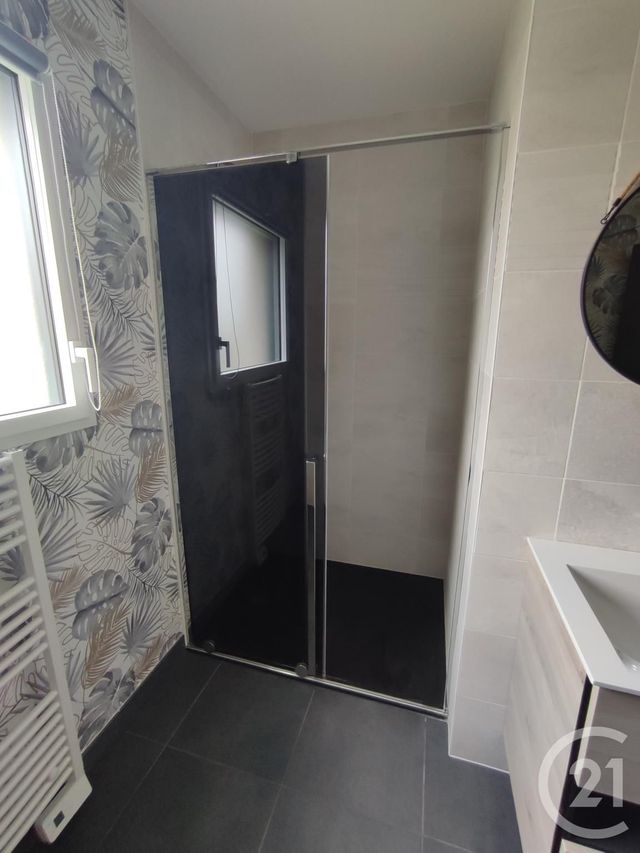 maison à louer - 4 pièces - 102.02 m2 - ETRELLES - 35 - BRETAGNE - Century 21 A.I.T