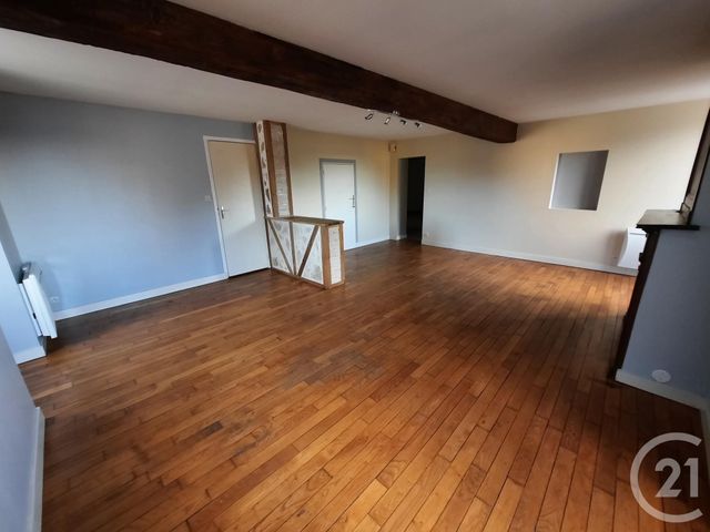 Appartement à louer - 3 pièces - 79.89 m2 - ST GERMAIN DU PINEL - 35 - BRETAGNE - Century 21 A.I.T