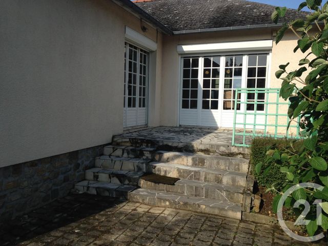 maison à louer - 5 pièces - 120.0 m2 - ARGENTRE DU PLESSIS - 35 - BRETAGNE - Century 21 A.I.T