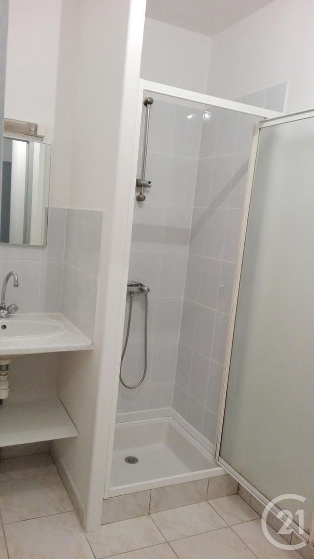 Appartement T2 à louer - 2 pièces - 34.54 m2 - ETRELLES - 35 - BRETAGNE - Century 21 A.I.T