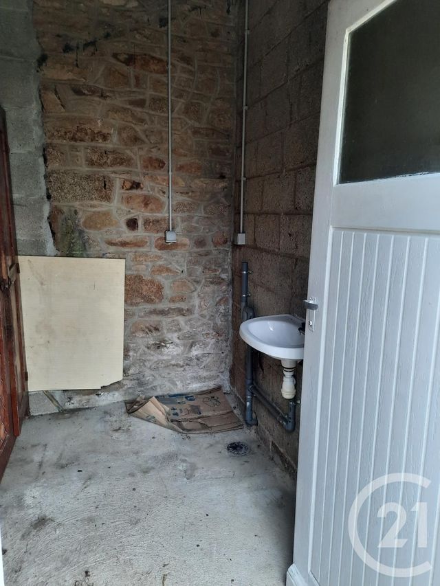 Appartement T2 à louer - 2 pièces - 40.08 m2 - LE PERTRE - 35 - BRETAGNE - Century 21 A.I.T