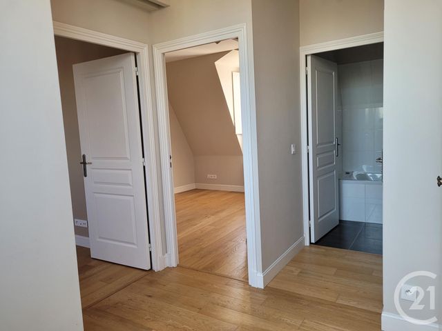 Appartement F3 à vendre - 3 pièces - 58.41 m2 - VITRE - 35 - BRETAGNE - Century 21 A.I.T