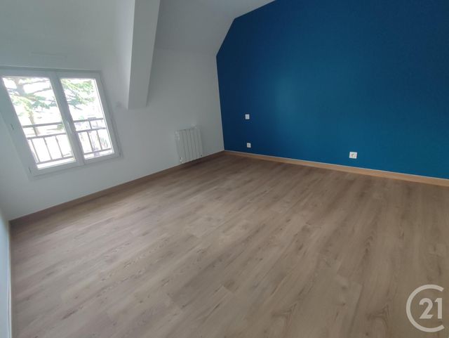 maison à louer - 3 pièces - 70.0 m2 - ARGENTRE DU PLESSIS - 35 - BRETAGNE - Century 21 A.I.T