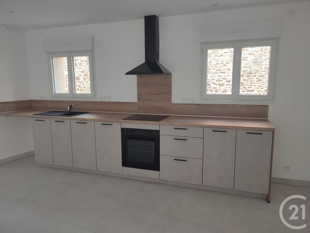 maison à louer - 3 pièces - 70.0 m2 - ARGENTRE DU PLESSIS - 35 - BRETAGNE - Century 21 A.I.T