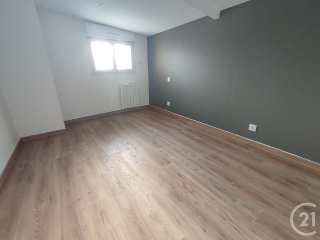 maison à louer - 3 pièces - 62.0 m2 - ARGENTRE DU PLESSIS - 35 - BRETAGNE - Century 21 A.I.T