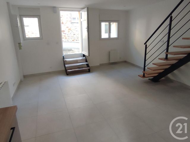 maison à louer - 3 pièces - 62.0 m2 - ARGENTRE DU PLESSIS - 35 - BRETAGNE - Century 21 A.I.T