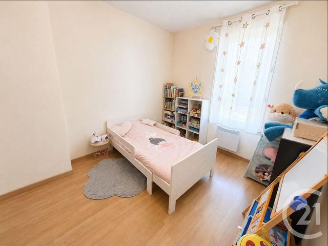 Appartement à vendre - 3 pièces - 60.7 m2 - ETRELLES - 35 - BRETAGNE - Century 21 A.I.T