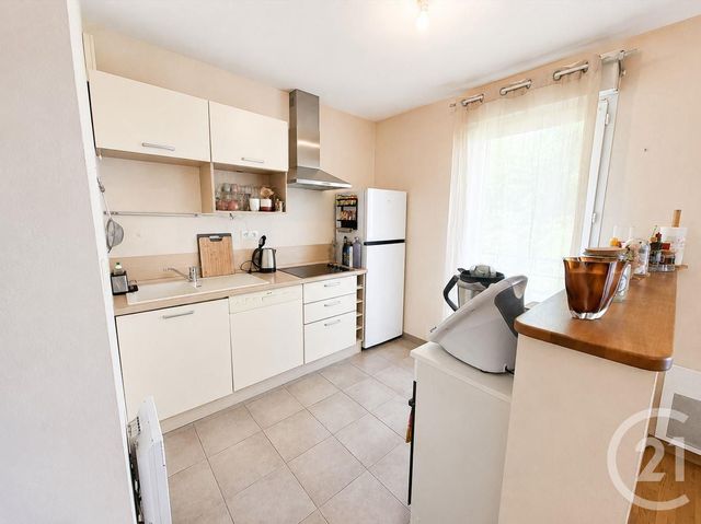 Appartement à vendre - 3 pièces - 60.7 m2 - ETRELLES - 35 - BRETAGNE - Century 21 A.I.T