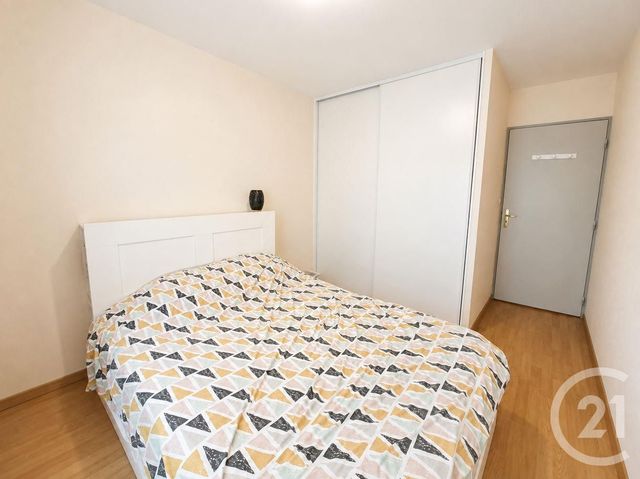 Appartement à vendre - 3 pièces - 60.7 m2 - ETRELLES - 35 - BRETAGNE - Century 21 A.I.T