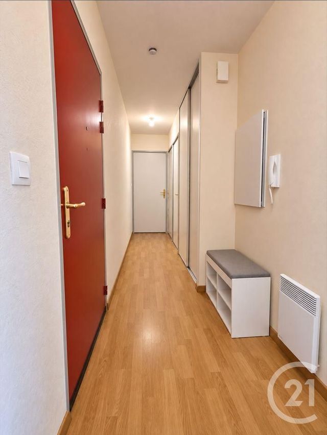Appartement à vendre - 3 pièces - 60.7 m2 - ETRELLES - 35 - BRETAGNE - Century 21 A.I.T