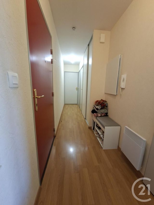 Appartement à vendre - 3 pièces - 60.7 m2 - ETRELLES - 35 - BRETAGNE - Century 21 A.I.T