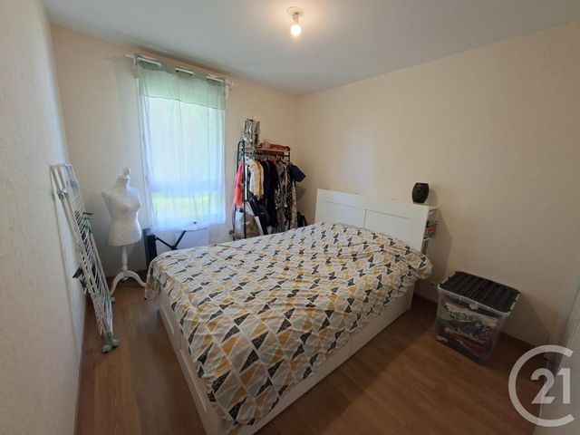 Appartement à vendre - 3 pièces - 60.7 m2 - ETRELLES - 35 - BRETAGNE - Century 21 A.I.T