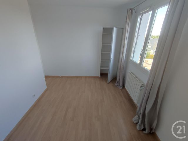 Appartement T3 à louer - 3 pièces - 64.88 m2 - ST BERTHEVIN - 53 - PAYS-DE-LOIRE - Century 21 A.I.T