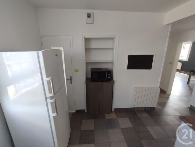 Appartement T3 à louer - 3 pièces - 64.88 m2 - ST BERTHEVIN - 53 - PAYS-DE-LOIRE - Century 21 A.I.T