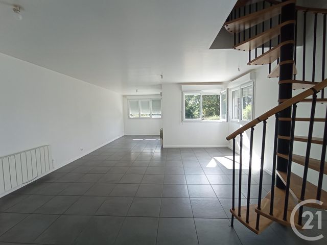 maison à louer - 4 pièces - 90.0 m2 - CUILLE - 53 - PAYS-DE-LOIRE - Century 21 A.I.T
