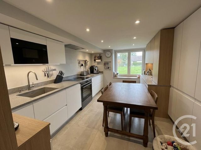 maison à vendre - 5 pièces - 25300.0 m2 - VISSEICHE - 35 - BRETAGNE - Century 21 A.I.T